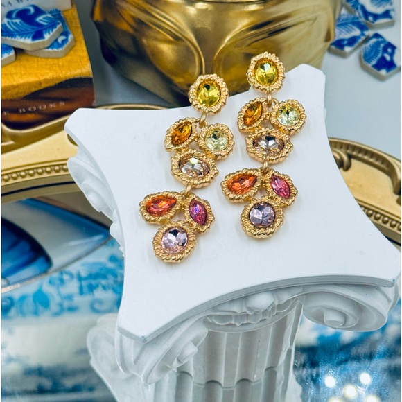 🆕 OSCAR DE LA RENTA 🧿 NWOT Lintzer Embellished Drop Earrings - Pastel Gemstone - Picture 4 of 14